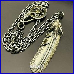 Goro'S Silver Claw Extra Large Feather Chain With Gold Metal Eagle Hook
