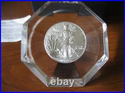 Treasury US Mint 2000 1OZ Fine Silver One Dollar Coin In Lucite Paperweight Mint