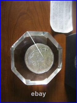 Treasury US Mint 2000 1OZ Fine Silver One Dollar Coin In Lucite Paperweight Mint
