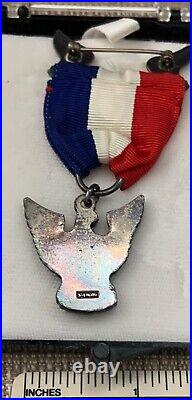 Vintage 1960s EAGLE SCOUT Boy Scouts of America Sterling Silver MEDAL & CASE BSA